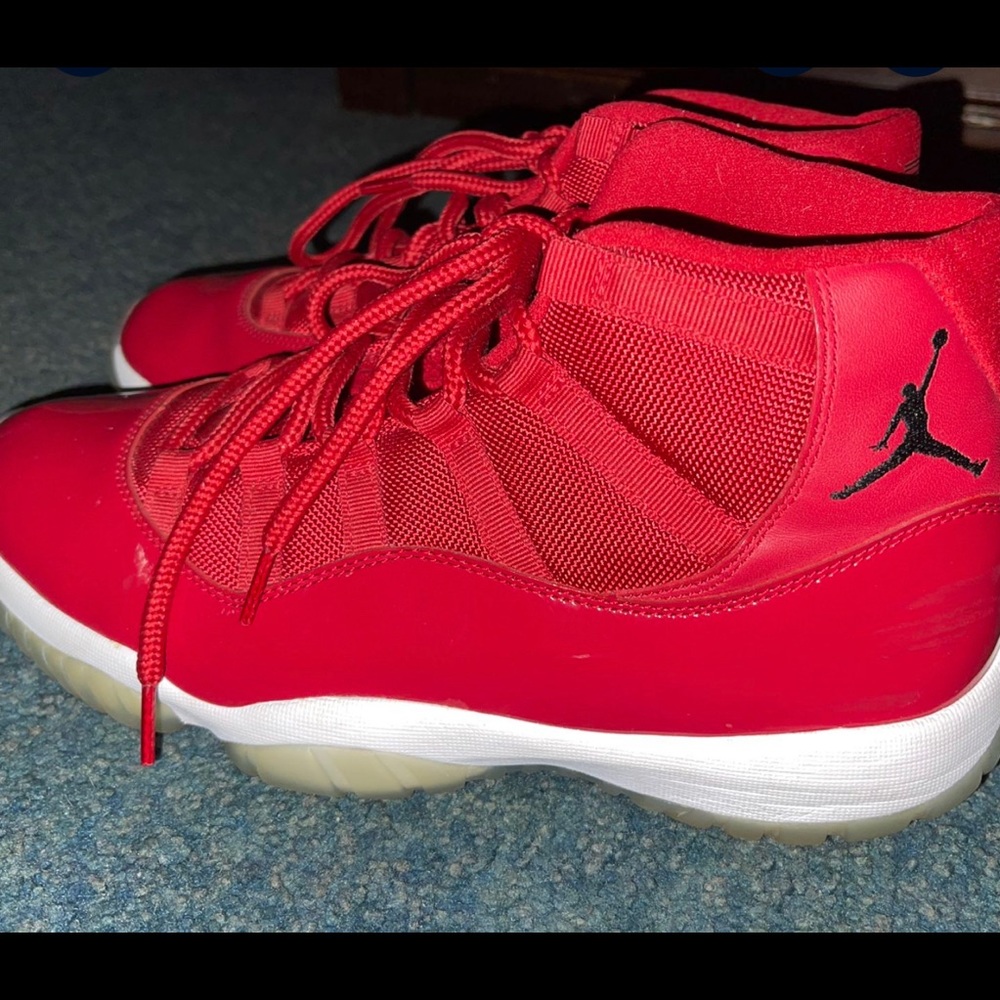 Jordan 11 “Win Like 96” Gym RED